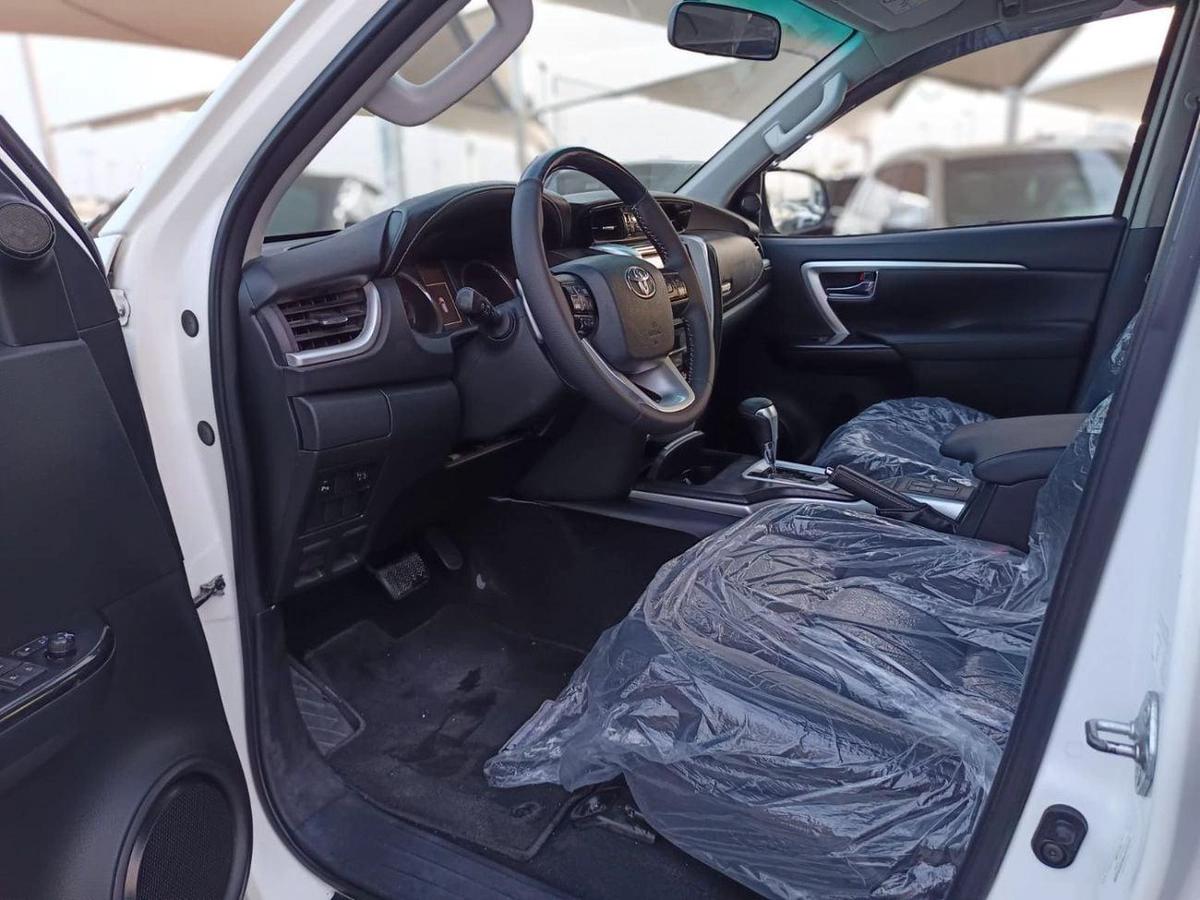 Toyota Fortuner TRD Sportivo 4.0L FORTUNER V6 FULL OPTION TRD Sport 4.0L-7-7