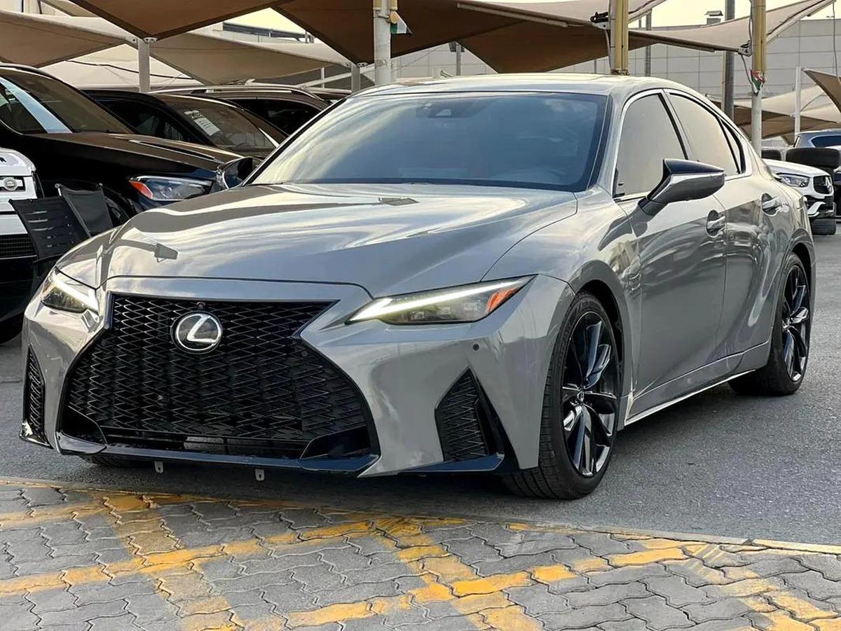 Lexus is350 f-sport Model 2024-0-0