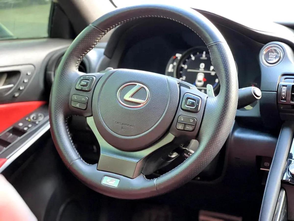 Lexus is350 f-sport Model 2024-1-1