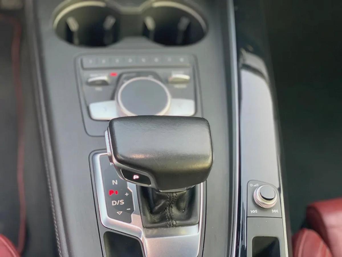 (2018) AUDI // A5 //GCC//FULL OPTION//LOW MILLAGE//ORIGINAL PAINT//EXCELLENT CONDITION//-10-10