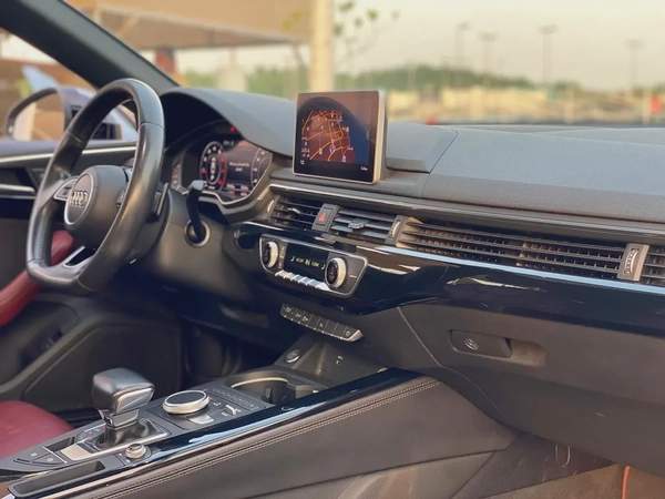 (2018) AUDI // A5 //GCC//FULL OPTION//LOW MILLAGE//ORIGINAL PAINT//EXCELLENT CONDITION//