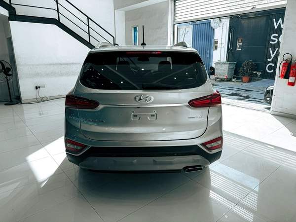 Massive Price Drop!!! // AED 1,130 // 20% DP // 2020 Hyundai Santa Fe Premium 3.5L V6