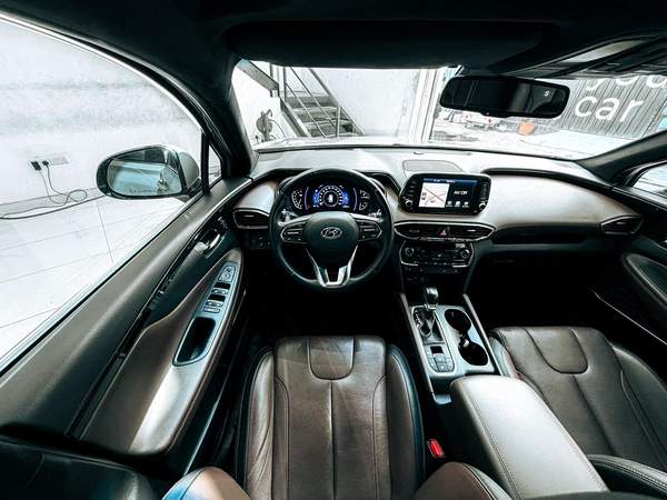 Massive Price Drop!!! // AED 1,130 // 20% DP // 2020 Hyundai Santa Fe Premium 3.5L V6