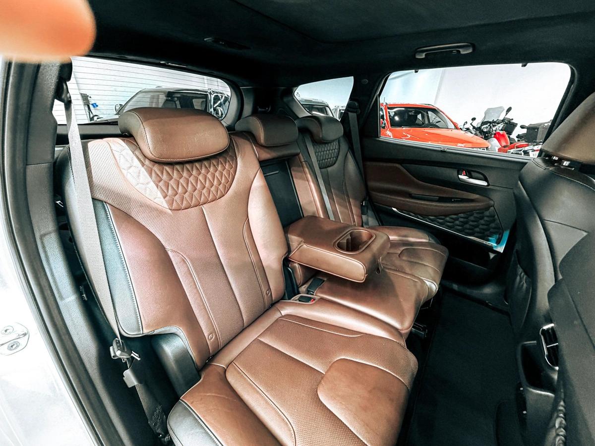 Massive Price Drop!!! // AED 1,130 // 20% DP // 2020 Hyundai Santa Fe Premium 3.5L V6-4-4