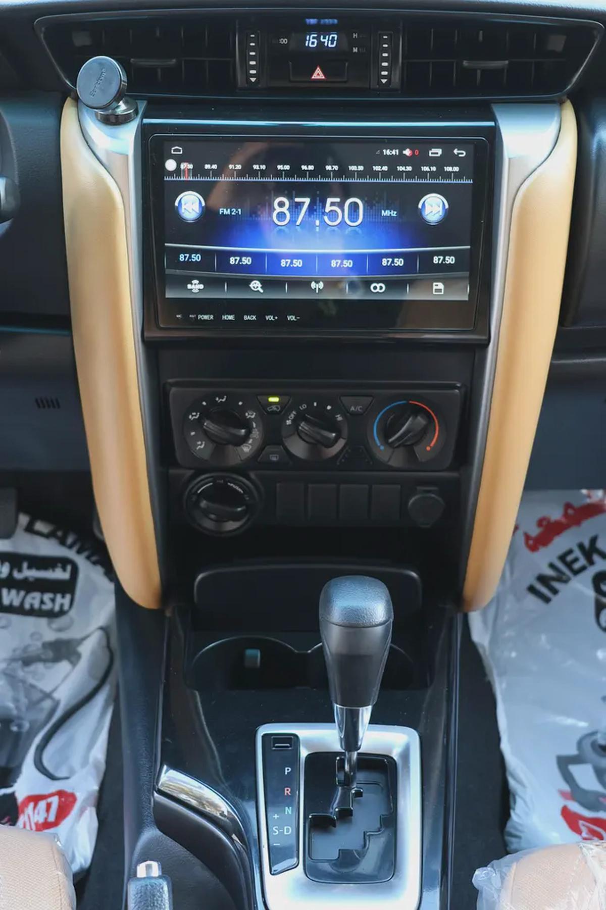 Toyota Fortuner-2021-89000KM-GCC SPECS-EXCELLENT CONDITION-14-14