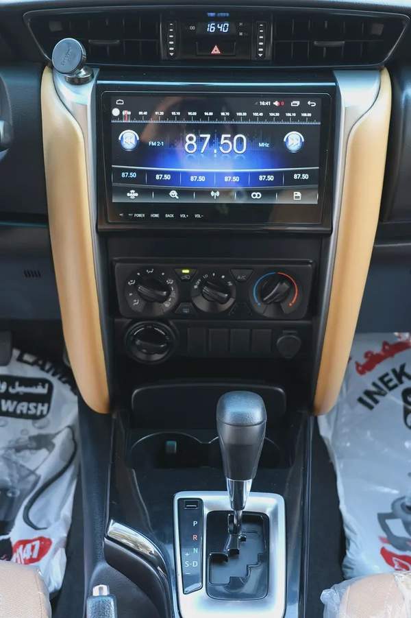 Toyota Fortuner-2021-89000KM-GCC SPECS-EXCELLENT CONDITION