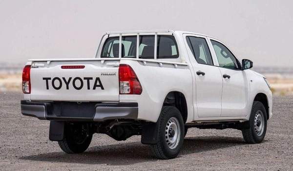 Toyota Hilux GL 2.4L Double Cab Utility