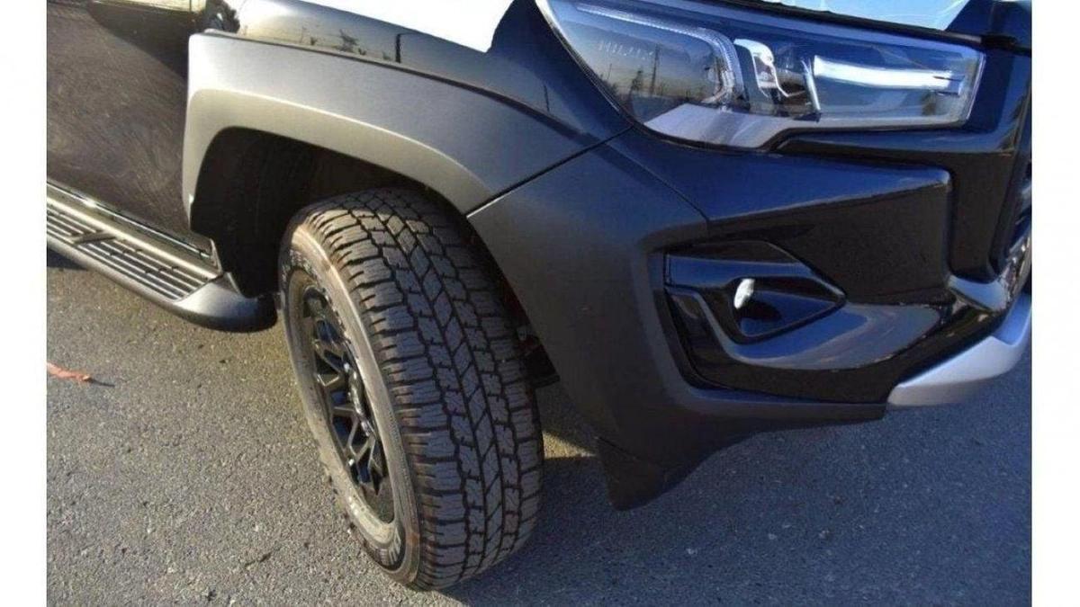 Toyota Hilux Toyota Hilux GR Sport 4.0L Petrol AT 4X4 2024-7-7