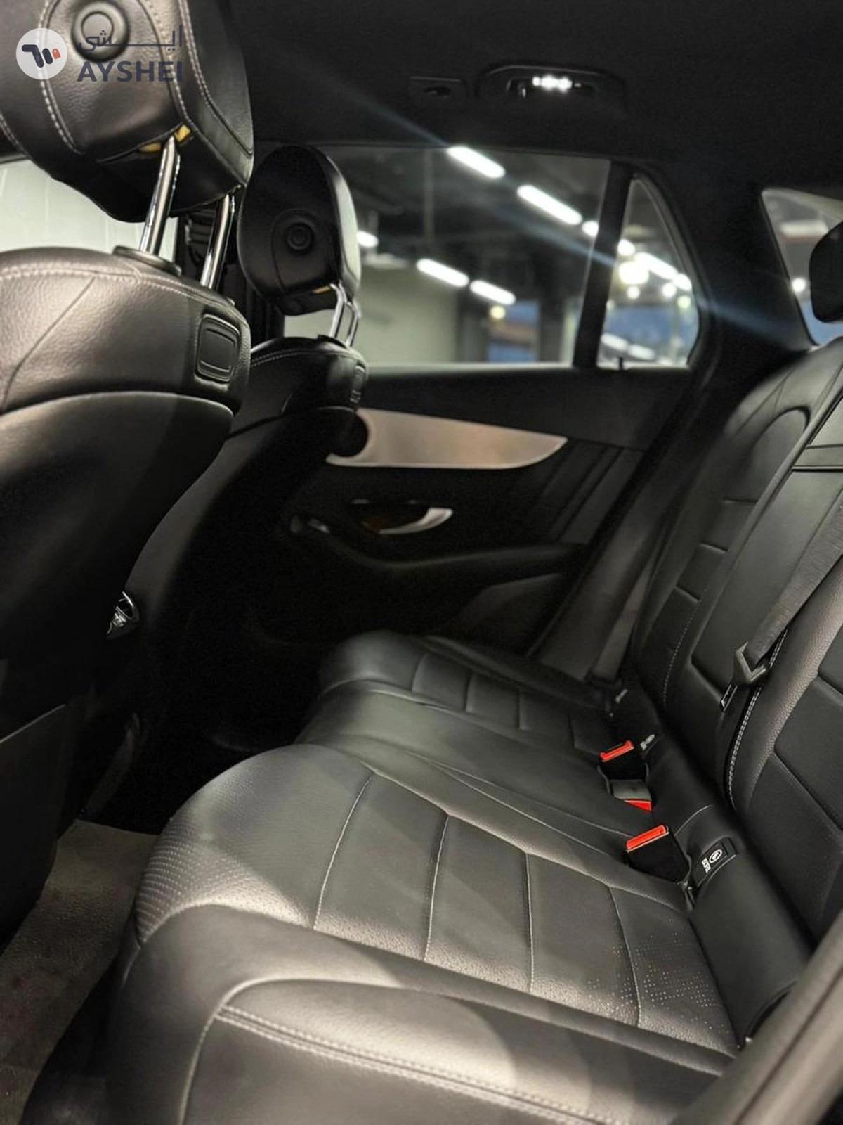 Mercedes-Benz GLC 300 2019-2-2