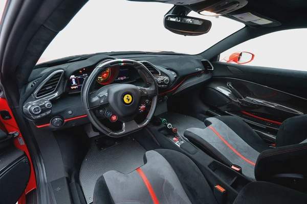 2019 FERRARI 488 PISTA | MAIN DEALER SERVICE