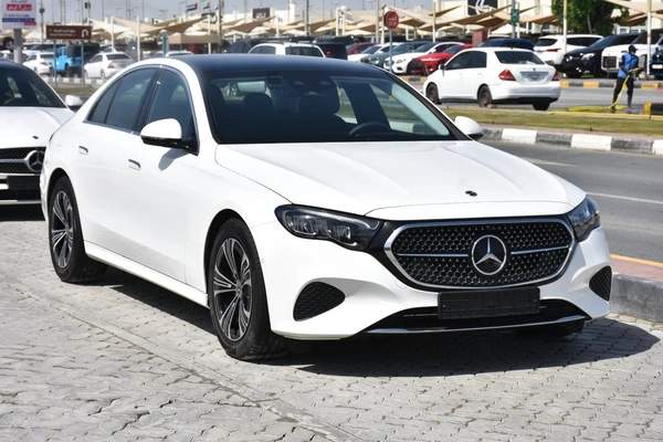 MERCEDES BENZ E200 2025 | WHITE