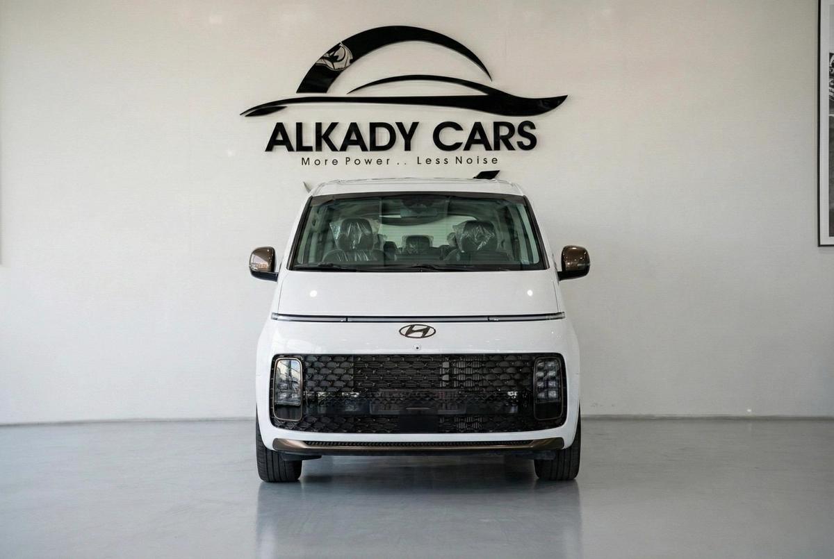 Hyundai Staria 2025 Diesel | 9 Seater Luxury | GCC Specs | Ready to Drive-11-11