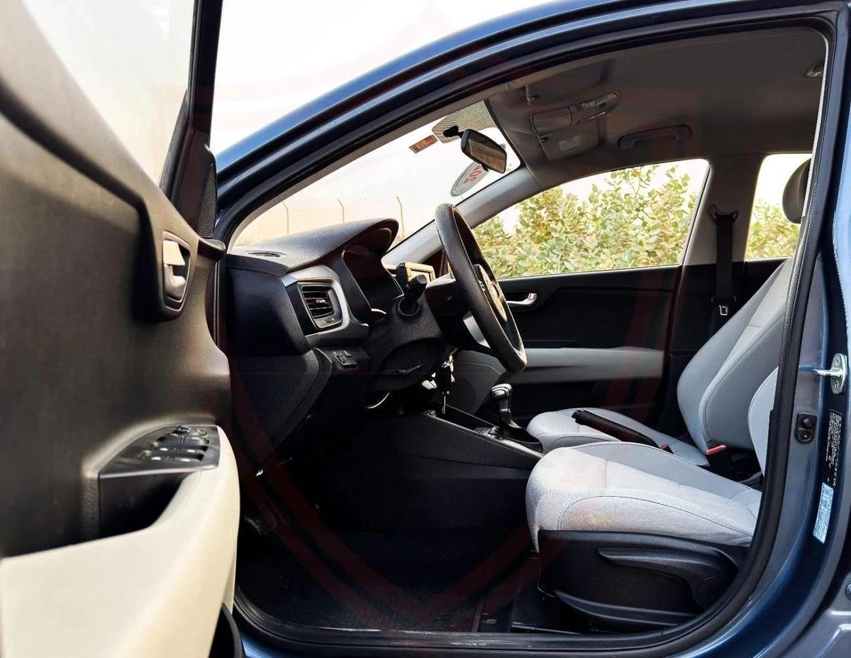 Used Kia Rio 2020-17-17