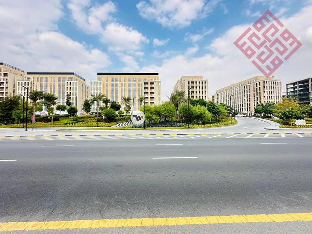 Spacious Studio | High floor | Community View |-0-landscape