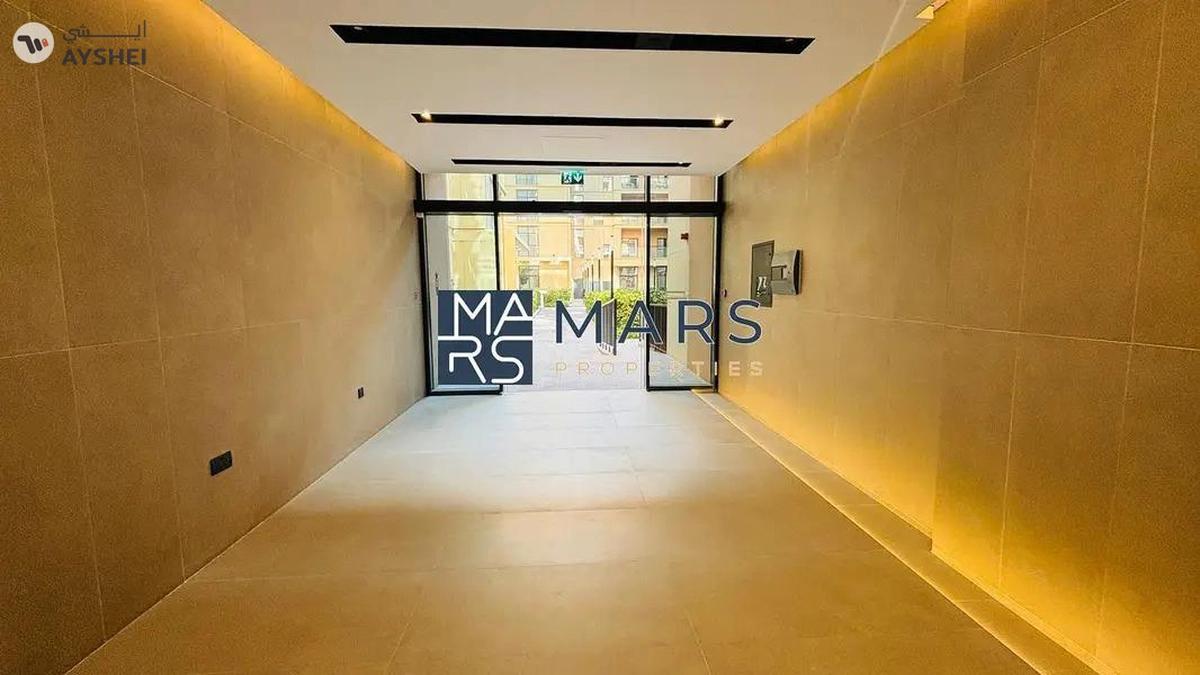 Brand New Studio! Ideal Location, Great Price!-1-1