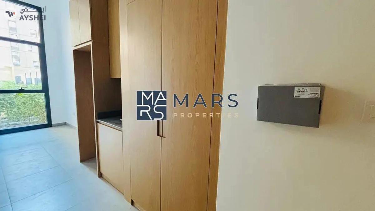 Brand New Studio! Ideal Location, Great Price!-2-2