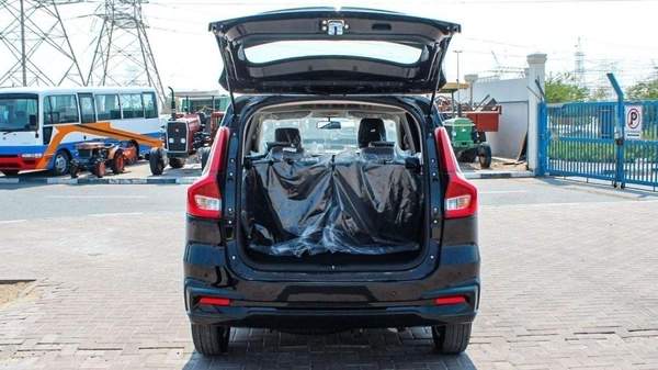 Suzuki Ertiga SUZUKI ERTIGA 1.5L GLX AT 2025