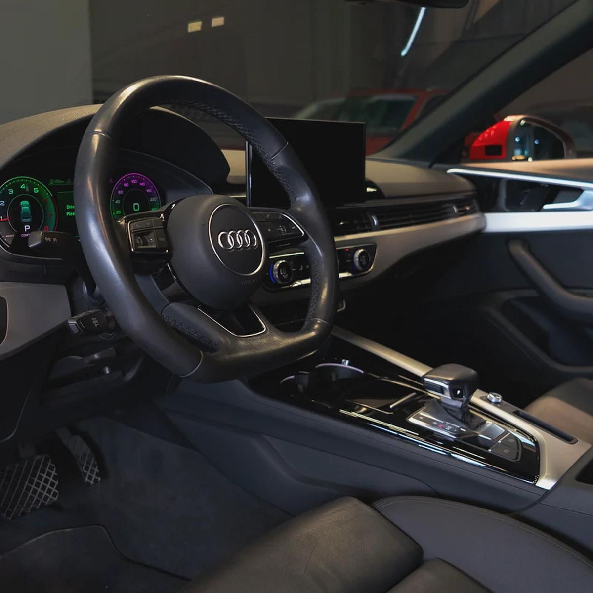 AED 1,858 pm • 0% Downpayment • A4 35TFSI S-Line • Agency Warranty-9-9