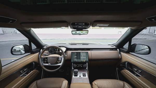 2023 | Range Rover Vogue P530 Autobiography | Low Mileage | 7Seater | Warranty one year