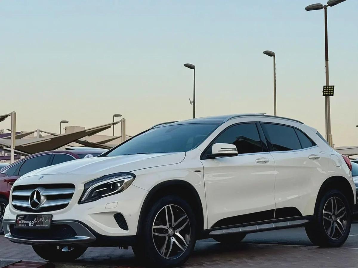 Mercedes GLA 200 - 2017, Korean specs, full option, in excellent condition,-2-2