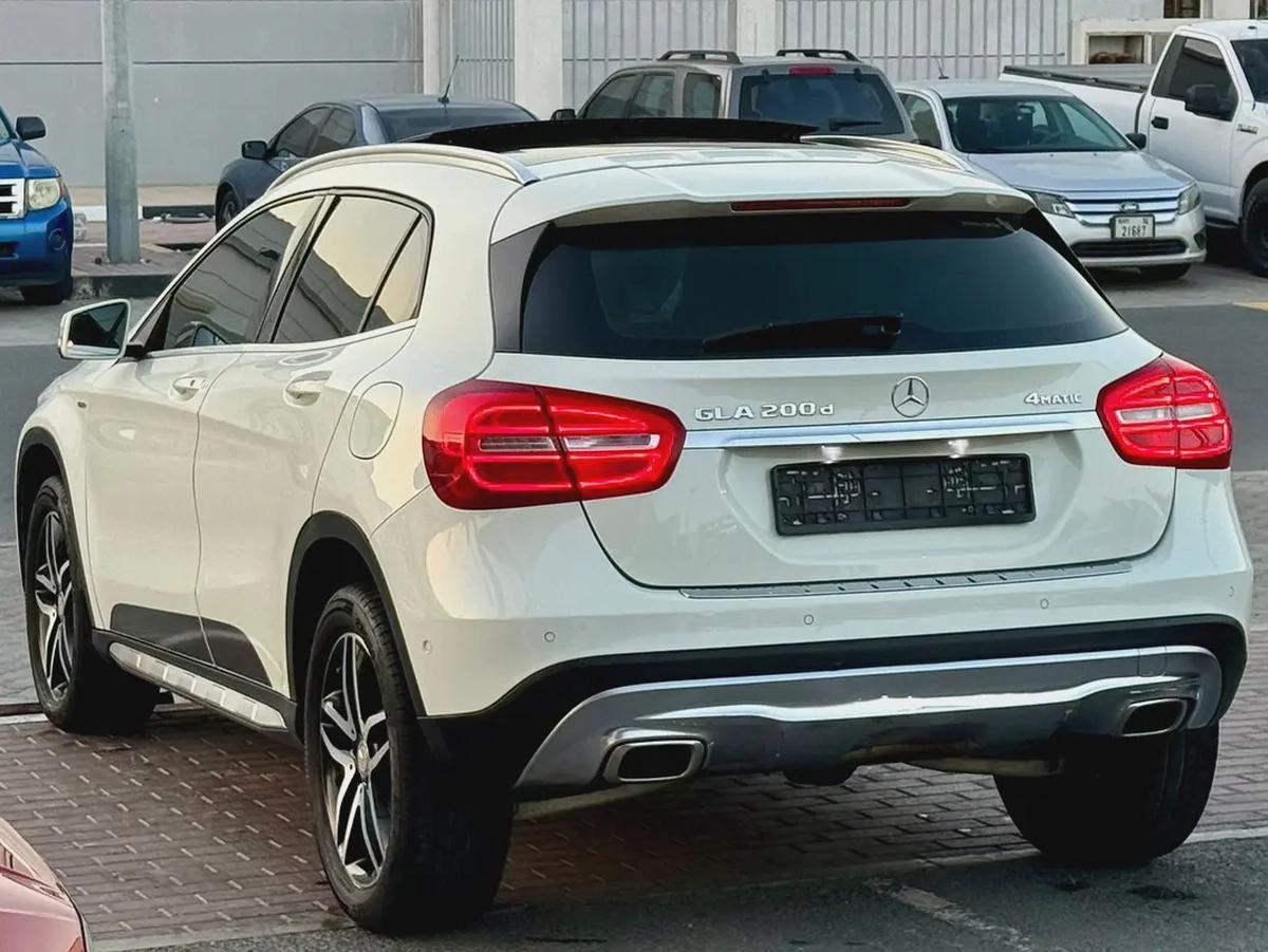Mercedes GLA 200 - 2017, Korean specs, full option, in excellent condition,-4-4