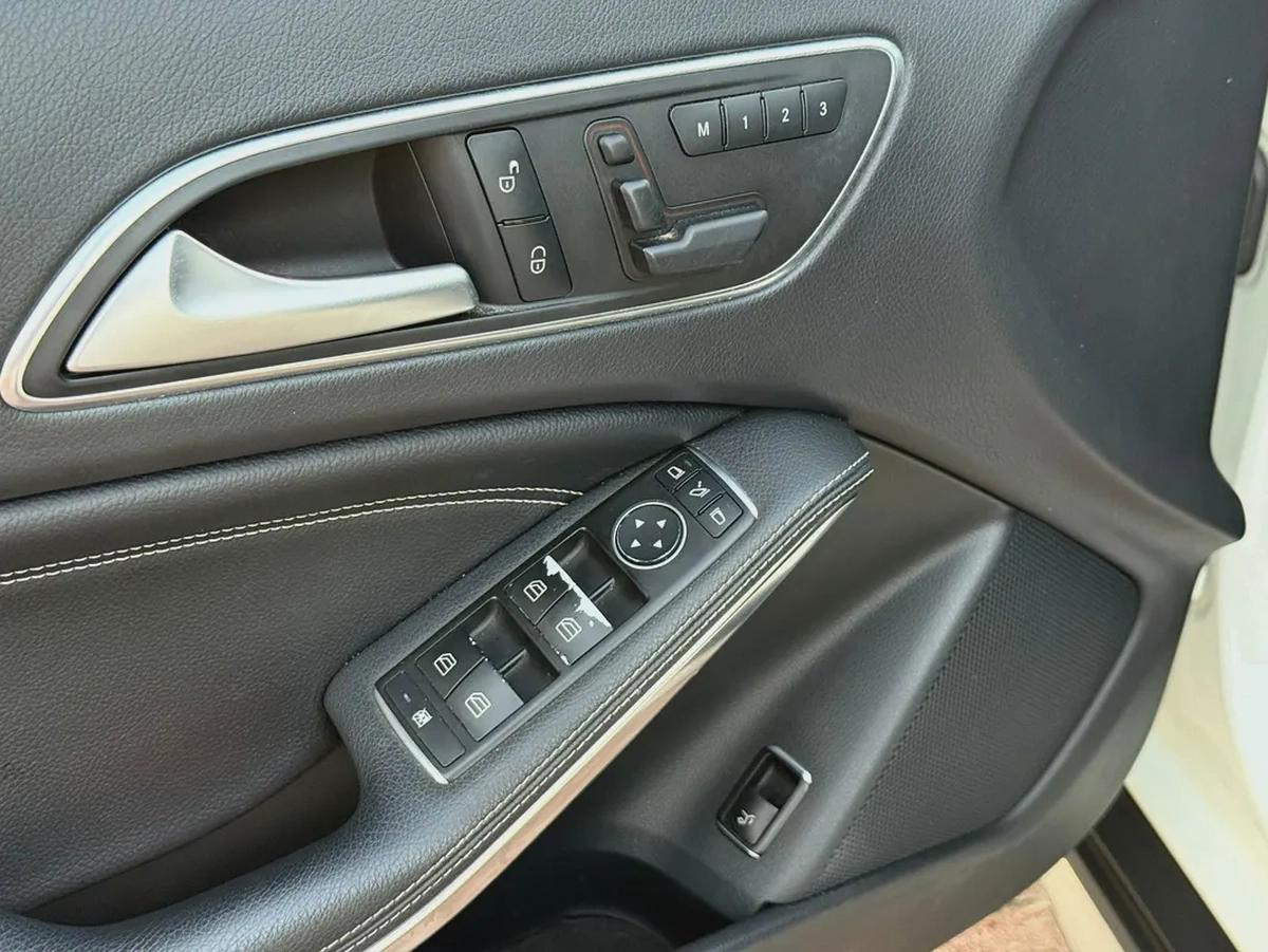 Mercedes GLA 200 - 2017, Korean specs, full option, in excellent condition,-17-17