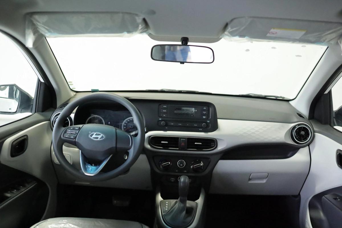HYUNDAI GRAND i10 MODEL 2026 GCC SPECS-12-12