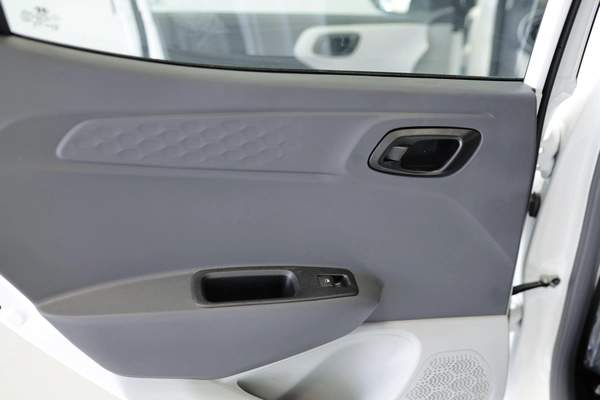 HYUNDAI GRAND i10 MODEL 2026 GCC SPECS