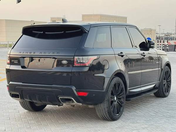 2020 Land Rover Range Rover Sport HSE - American Specs