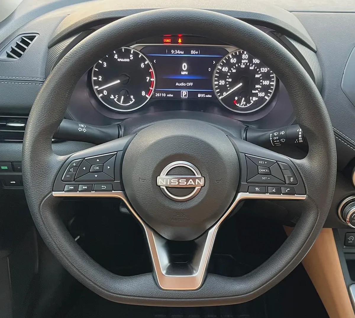 NISSAN - SENTRA - 2024 - SV - 2,0L - AMERICAN SPECS VERY GOOD CONDITION-7-7