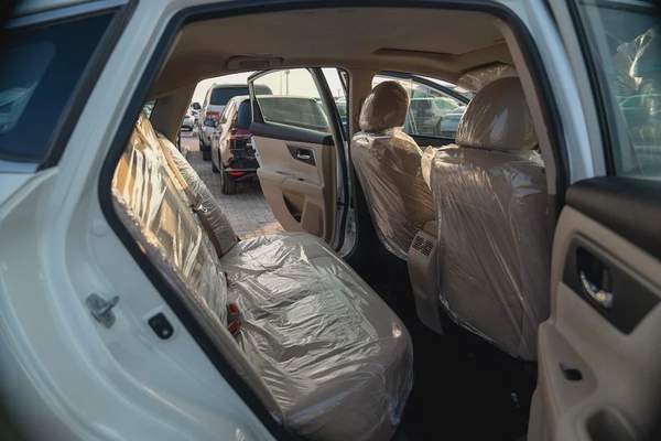 Nissan Altima SV Full Option Sunroof