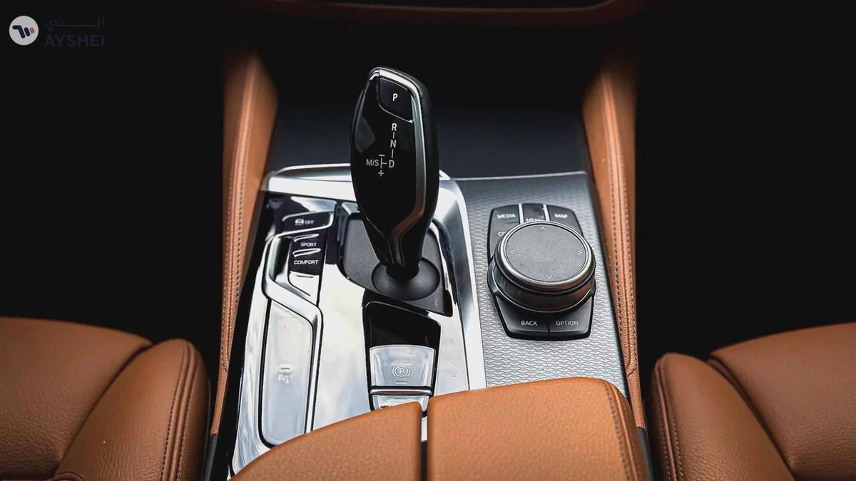 BMW 520i M-Package -1-landscape