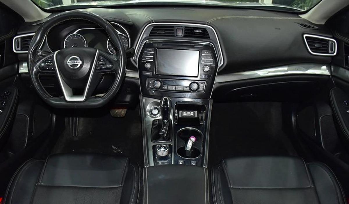 Nissan Maxima SV ( 2021 Model ) in Silver Color American Specs-10-10