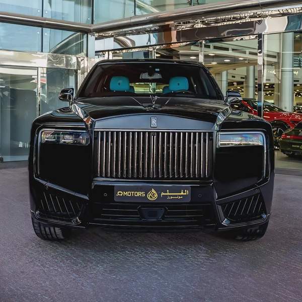 2026 ROLLS ROYCE CULLINAN BLACK BADGE ( BRAND NEW )