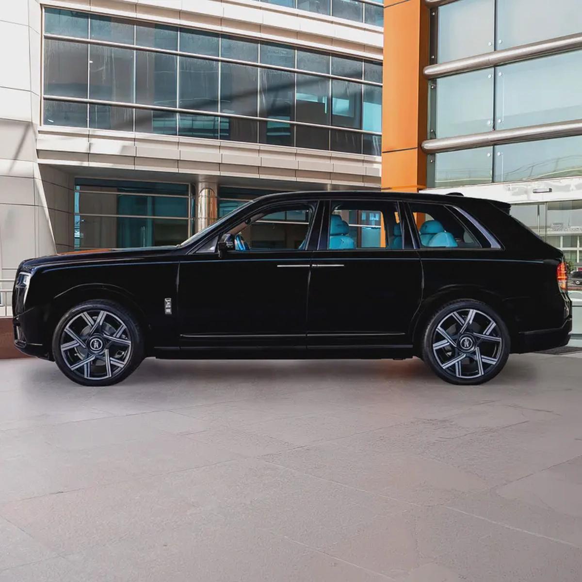 2026 ROLLS ROYCE CULLINAN BLACK BADGE ( BRAND NEW )-4-4