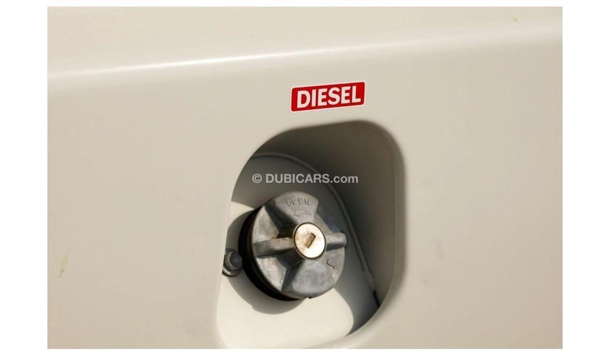 Toyota Land Cruiser Pick Up LAND CRUISER LC79 4.5L-9-9