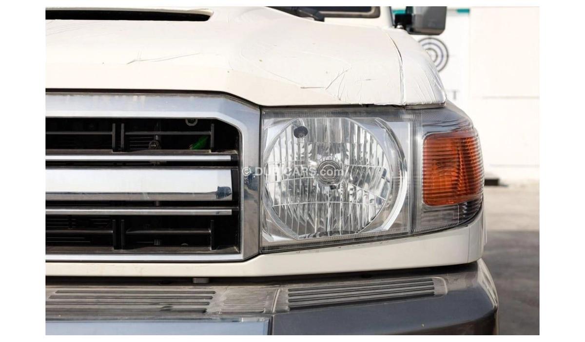Toyota Land Cruiser Pick Up LAND CRUISER LC79 4.5L-13-13