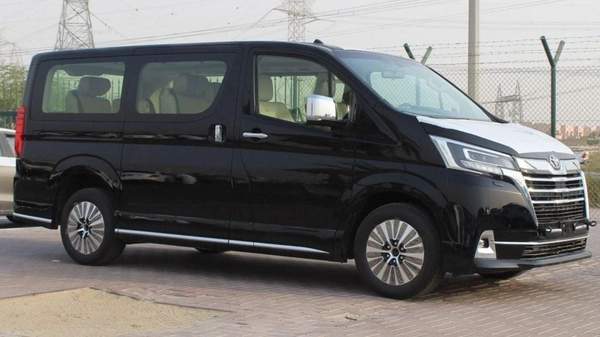 Toyota Granvia TOYOTA GRANVIA 2.8L WAGON 6 SEATS AT WG3