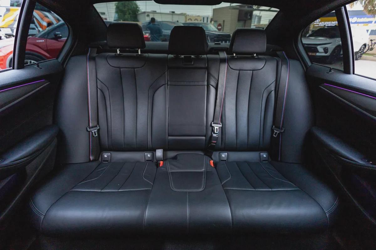 BMW 5 Series M5 Competition 2022-2-2