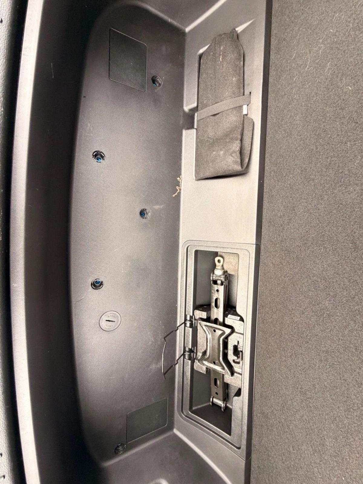 Hyundai Palisade Limited edition | 360 camera, panoramic, head up display full option-22-22