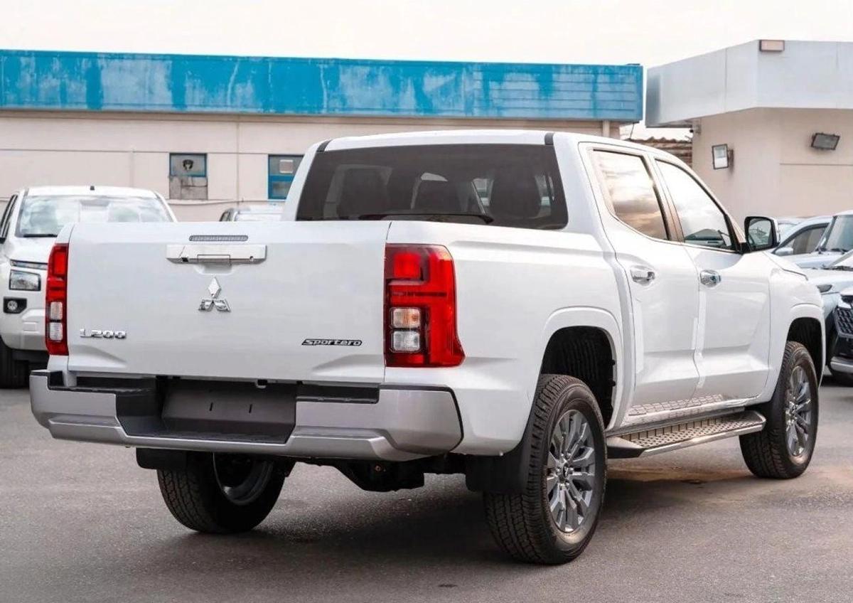 Mitsubishi L200 Mitsubishi L200 Sportero 2.4L Diesel MY2026-4-4