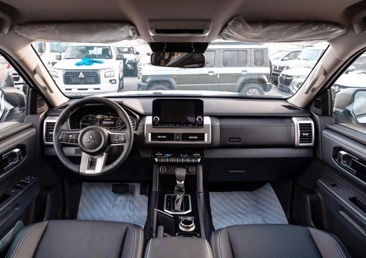 Mitsubishi L200 Mitsubishi L200 Sportero 2.4L Diesel MY2026-8-8