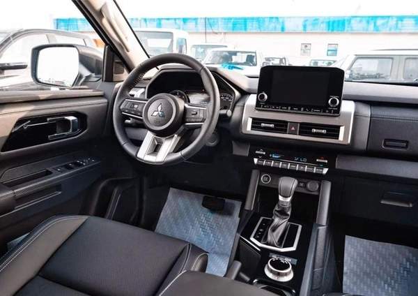 Mitsubishi L200 Mitsubishi L200 Sportero 2.4L Diesel MY2026
