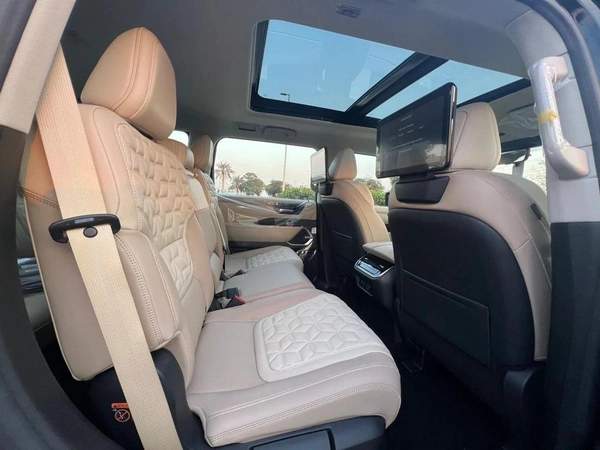 Nissan Patrol SE PLATINUM