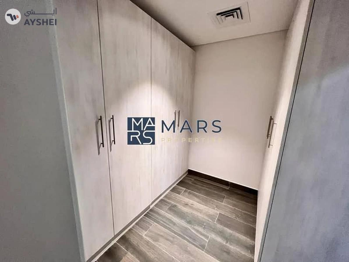 Luxury| Spacious| Signature Villa| Maid Room+ Driver Room| Best Price| Close To Park-18-18