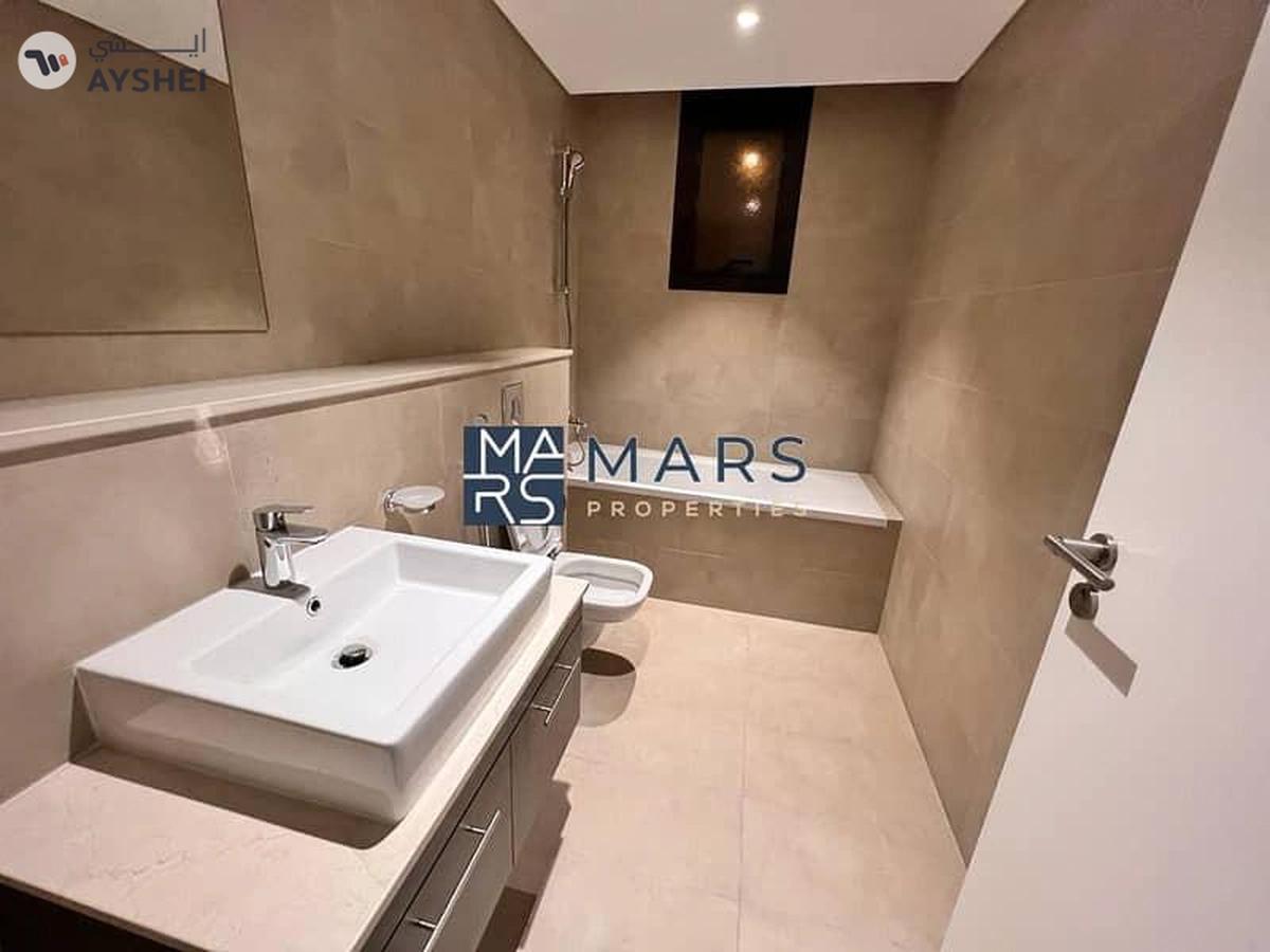 Luxury| Spacious| Signature Villa| Maid Room+ Driver Room| Best Price| Close To Park-24-24