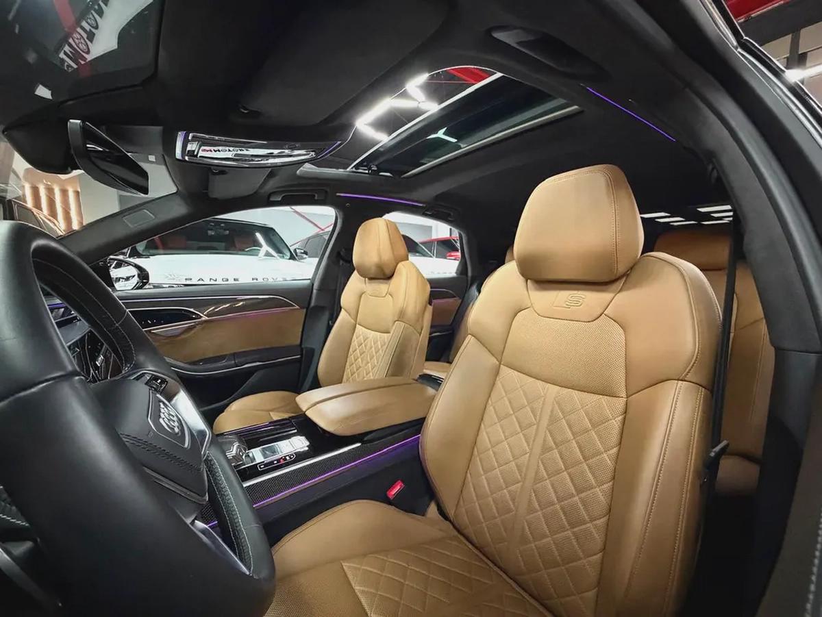 Night Package • 563 BHP • Warranty Available • Huge Option • FSH-8-8