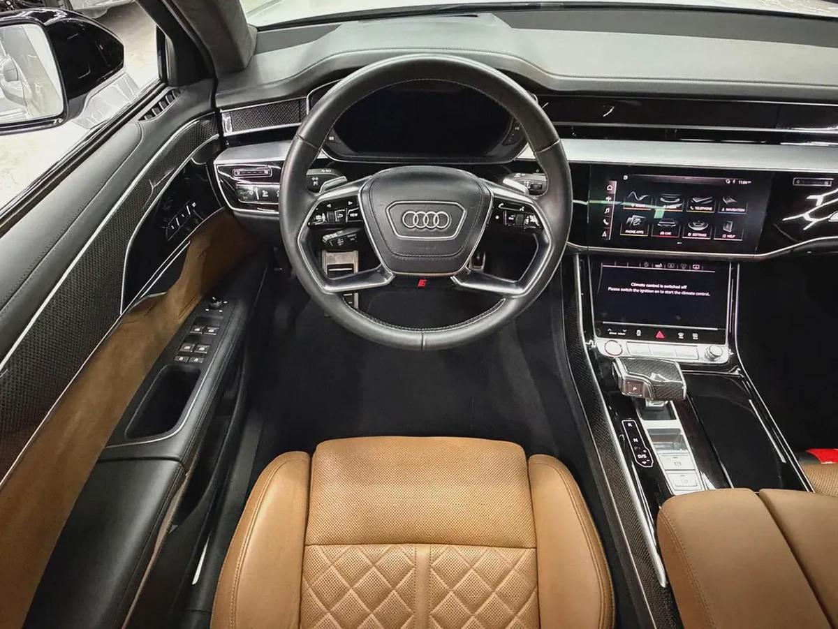 Night Package • 563 BHP • Warranty Available • Huge Option • FSH-10-10