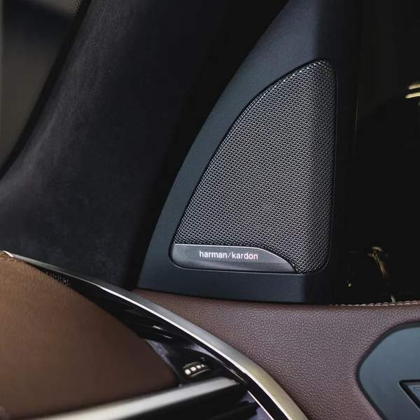 AED 3,065 pm • 0% Downpayment • BMW X7 40i M Sport Premium • 1 Year Warranty