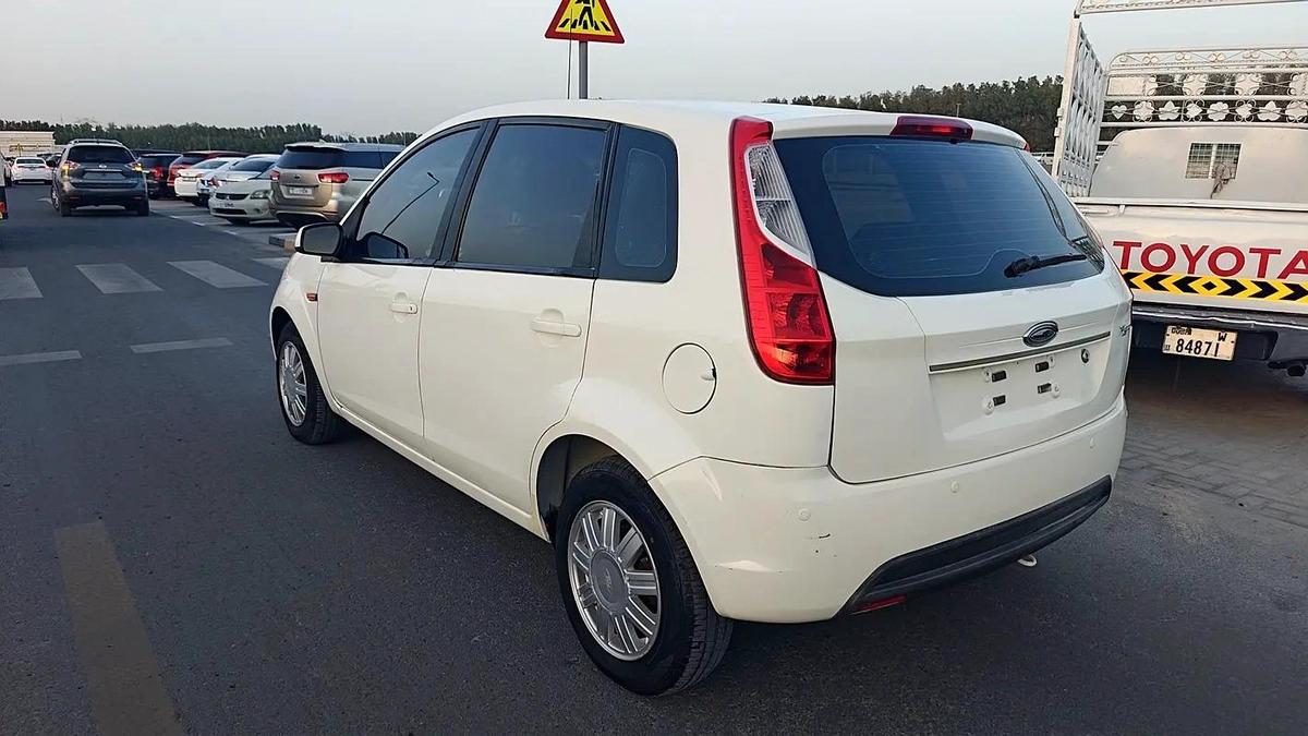 Ford Figo Titanium 2012 - GCC Specs - Well Maintained-11-11